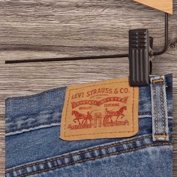 Levi's Classic Blue Denim Jeans Size 31 - Picture 10 of 12